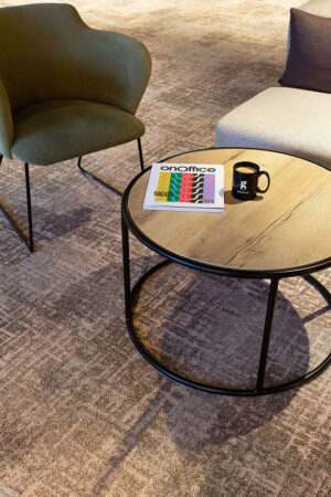 Burmatex Surface Trace Teppichfliesen 50x50 – 36606 Frame