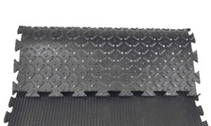 Stallmatte-Pferdebox-Puzzle-110x160cm-Gummimatte-für-Pferdestall